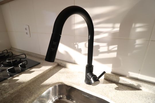 Cozinha de apartamento para alugar com 1 quarto, 62m² em Morada da Colina, Uberlândia