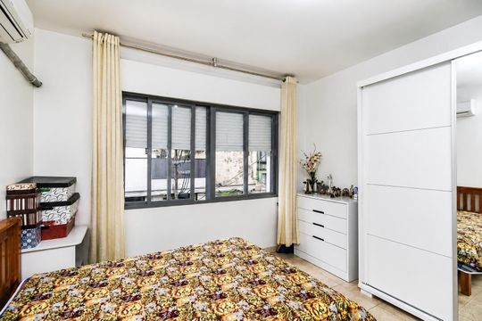 Quarto de kitnet/studio para alugar com 1 quarto, 40m² em Centro Histórico, Porto Alegre
