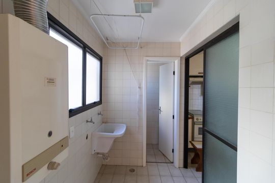 Área de Serviço de apartamento à venda com 3 quartos, 110m² em Centro, Campinas