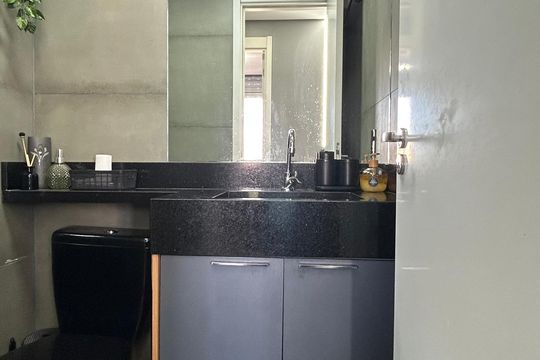 Banheiro de apartamento à venda com 2 quartos, 42m² em Jardim Prudência, São Paulo
