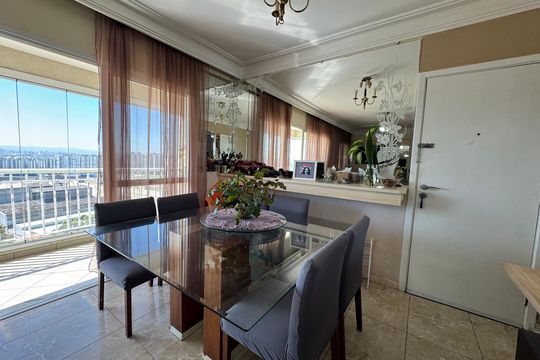 Sala de apartamento à venda com 3 quartos, 113m² em Vila Campesina, Osasco
