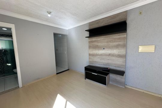 Sala de apartamento à venda com 2 quartos, 42m² em Jardim Sao Luiz, Barueri