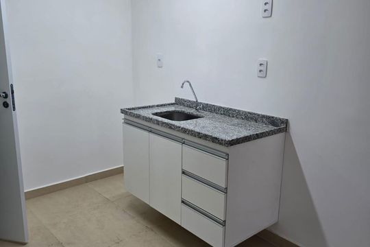 Cozinha de apartamento para alugar com 2 quartos, 42m² em Tatuapé, São Paulo
