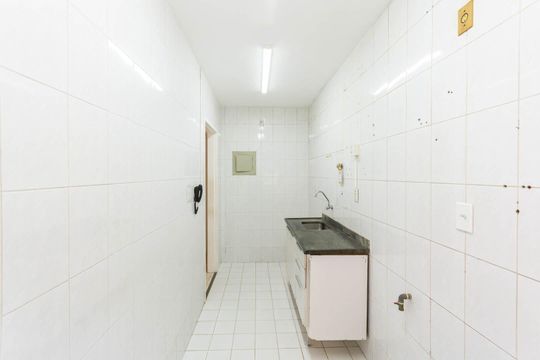 Cozinha e Área de Serviço de apartamento para alugar com 2 quartos, 120m² em Rio Comprido, Rio de Janeiro