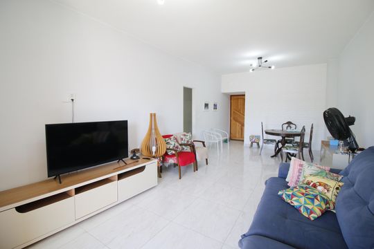 Sala de apartamento para alugar com 3 quartos, 100m² em Taquara, Rio de Janeiro