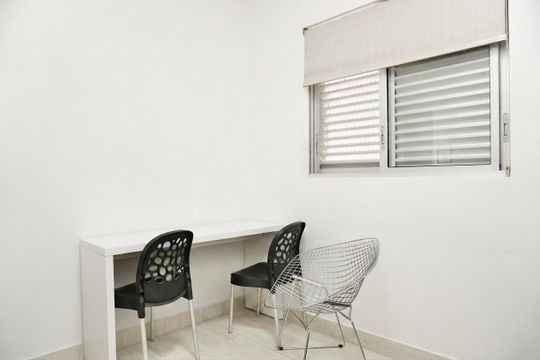 Quarto 1 de apartamento para alugar com 2 quartos, 56m² em Palmares, Belo Horizonte