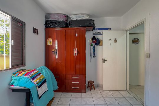 Quarto 3 de casa à venda com 3 quartos, 221m² em Jardim Sao Luiz, São Paulo