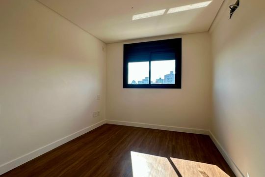 Quarto de apartamento à venda com 3 quartos, 81m² em Nova Suíça, Belo Horizonte