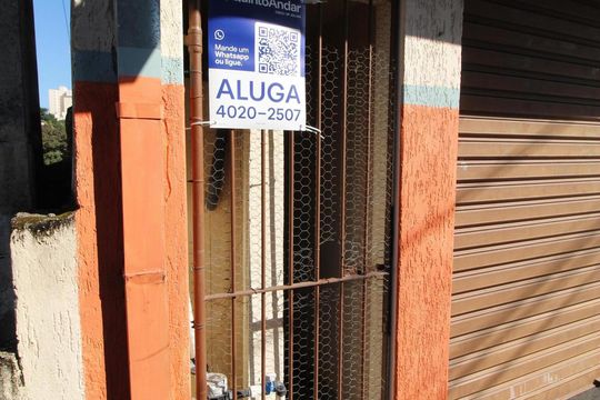 Plaquinha de casa para alugar com 3 quartos, 100m² em Jardim Satélite, São José dos Campos