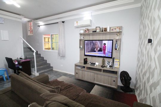 Sala de casa para alugar com 3 quartos, 100m² em Jardim Satélite, São José dos Campos