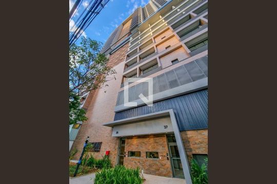 Apartamento para alugar com 3 quartos, 95m² em Jardim das Acacias, São Paulo