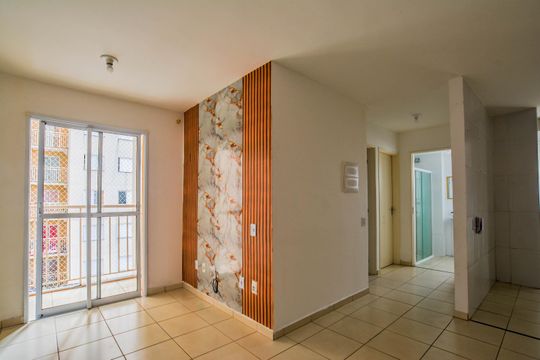 Apartamento para alugar com 2 quartos, 50m² em Jardim Santa Cristina, Santo André