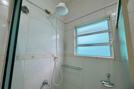 Banheiro 2 de casa para alugar com 3 quartos, 200m² em Ponte Grande, Guarulhos