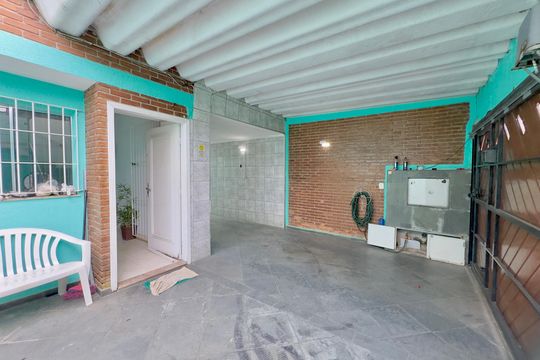 Garagem de casa para alugar com 3 quartos, 200m² em Ponte Grande, Guarulhos