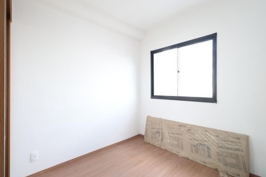 Quarto 2 de apartamento para alugar com 2 quartos, 38m² em Lapa de Baixo, São Paulo