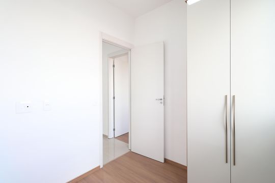 Quarto 1 de apartamento para alugar com 2 quartos, 38m² em Lapa de Baixo, São Paulo