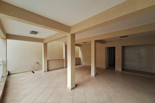 Quintal de casa para alugar com 3 quartos, 450m² em Santana, São Paulo