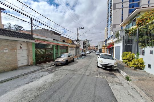 Fachada de casa para alugar com 3 quartos, 450m² em Santana, São Paulo
