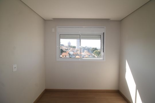 Quarto 2 de apartamento para alugar com 2 quartos, 100m² em Parque Sao Domingos, São Paulo