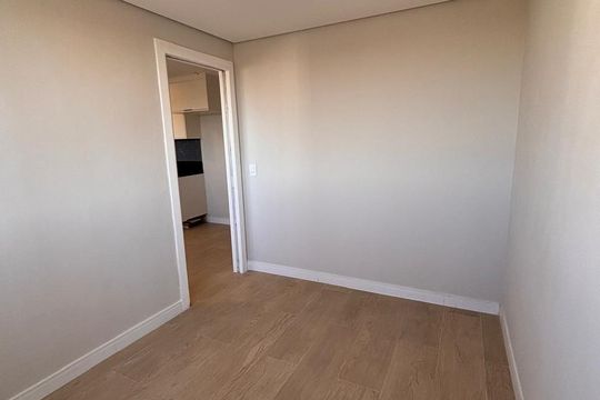 Quarto de apartamento para alugar com 2 quartos, 33m² em Veleiros, São Paulo