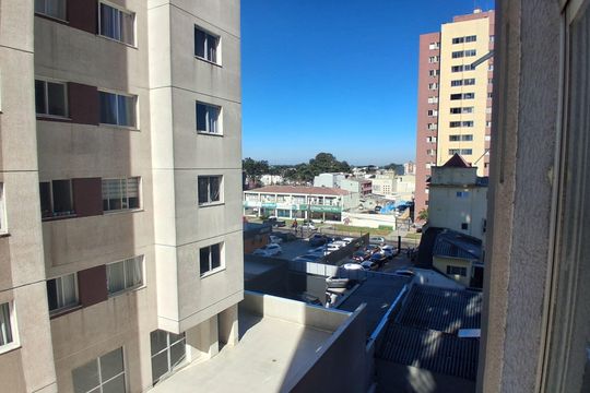 Vista da Janela da Sala de apartamento para alugar com 2 quartos, 50m² em Capão Raso, Curitiba