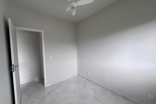 Quarto de apartamento para alugar com 1 quarto, 33m² em Recreio dos Bandeirantes, Rio de Janeiro