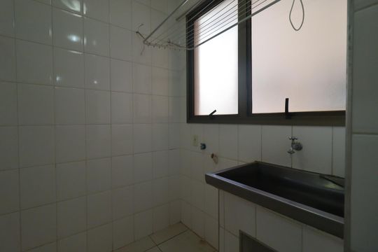 Cozinha de apartamento para alugar com 3 quartos, 107m² em Jardim Botânico, Ribeirão Preto
