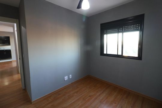 Quarto 1 de apartamento à venda com 2 quartos, 50m² em Vila Yolanda, Osasco