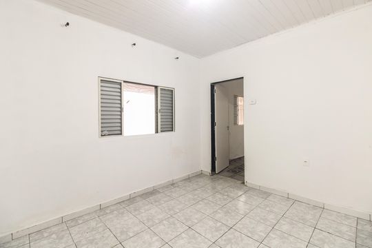 Quarto 3 de casa para alugar com 3 quartos, 100m² em Vila Moreira, São Paulo