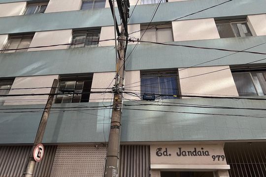 Fachada de kitnet/studio para alugar com 1 quarto, 35m² em Centro, Campinas