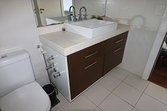 Apartamento para alugar com 3 quartos, 180m² em Moinhos de Vento, Porto Alegre