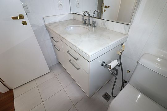 Apartamento para alugar com 3 quartos, 180m² em Moinhos de Vento, Porto Alegre