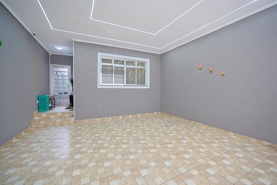 Garagem de casa para alugar com 3 quartos, 210m² em Cidade Patriarca, São Paulo