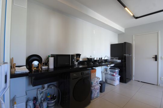 Cozinha de apartamento para alugar com 2 quartos, 37m² em Moema, São Paulo