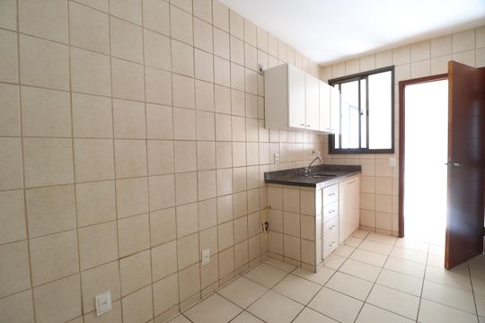 Cozinha de apartamento para alugar com 3 quartos, 110m² em Centro, Uberlândia