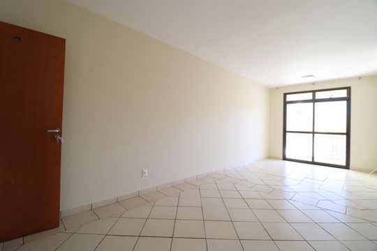 Sala de apartamento para alugar com 3 quartos, 110m² em Centro, Uberlândia