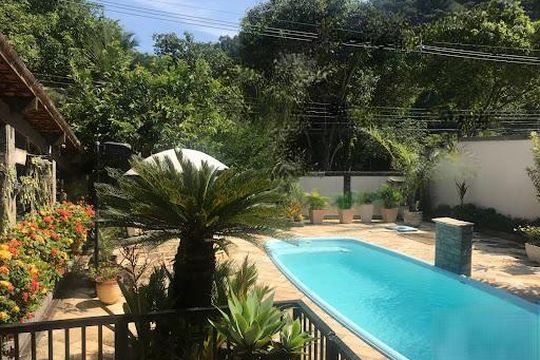 Casa à venda com 3 quartos, 300m² em Taquara, Rio de Janeiro