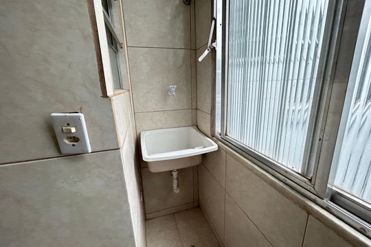 Área de Serviço de apartamento para alugar com 3 quartos, 58m² em Quintino Bocaiúva, Rio de Janeiro
