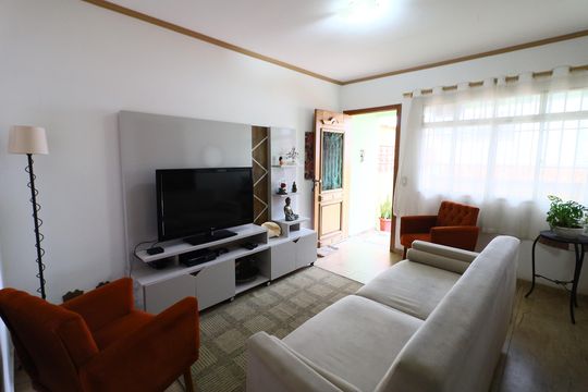 Casa à venda com 2 quartos, 114m² em Vila Yara, Osasco