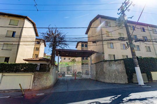 Fachada  de apartamento à venda com 2 quartos, 52m² em Conceição, Diadema