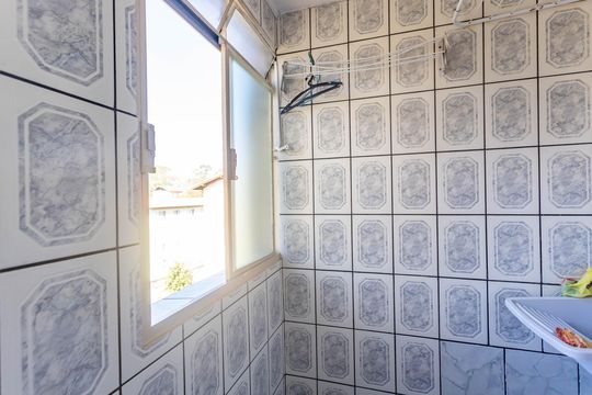 Área de serviço  de apartamento à venda com 2 quartos, 52m² em Conceição, Diadema