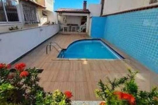 Casa à venda com 3 quartos, 110m² em Pechincha, Rio de Janeiro