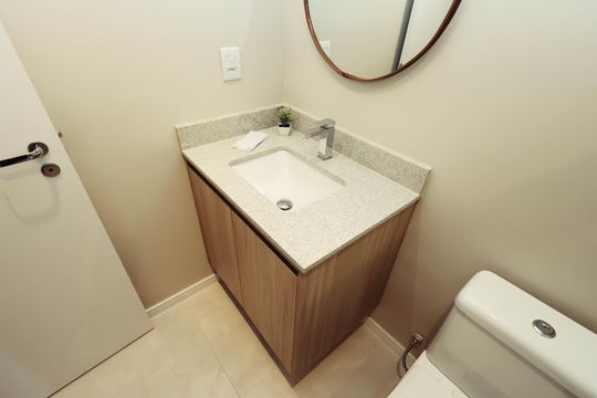 Banheiro de apartamento à venda com 2 quartos, 88m² em Vila Dom Pedro I, São Paulo