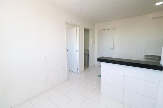 Sala de apartamento para alugar com 2 quartos, 39m² em Jardim Santa Adelia, São Paulo