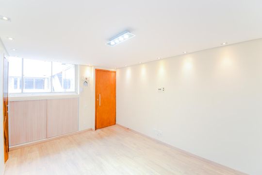 Sala de apartamento para alugar com 3 quartos, 69m² em Parque Cecap, Guarulhos