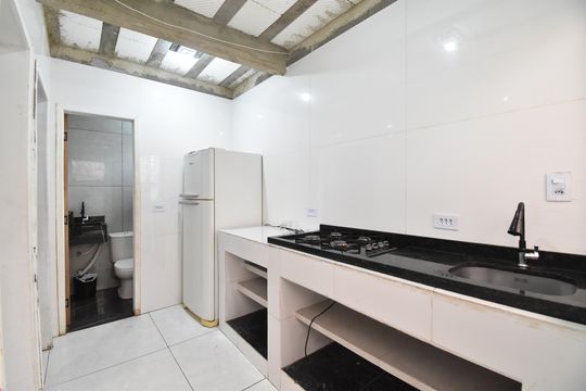 Sala/Cozinha de casa para alugar com 2 quartos, 45m² em Águas Belas, São José dos Pinhais