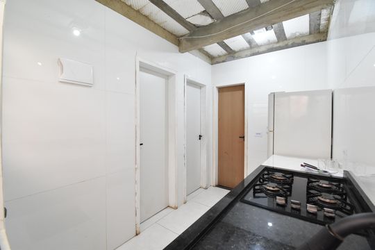 Casa para alugar com 2 quartos, 45m² em Águas Belas, São José dos Pinhais