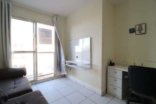 Sala de apartamento para alugar com 2 quartos, 49m² em Jardim Europa, Uberlândia