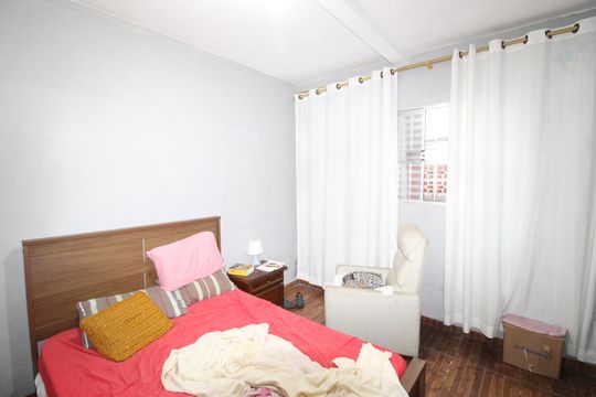 Quarto 1 de casa para alugar com 2 quartos, 100m² em Cidade Líder, São Paulo
