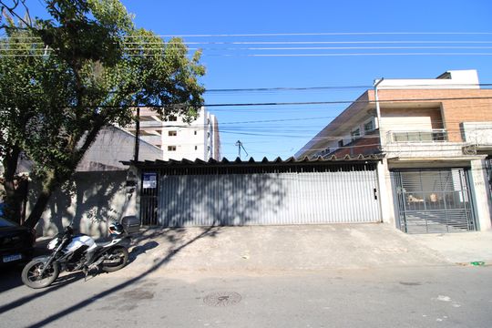Fachada de casa para alugar com 2 quartos, 100m² em Cidade Líder, São Paulo